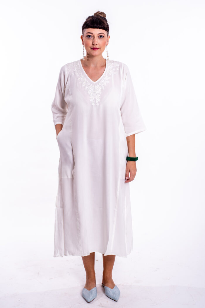 Jalabiya dress | Uniquely designed dress – White classic dress with embroidery by comfort zone boutique