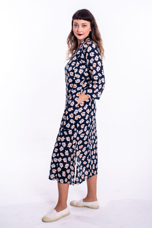 Jalabiya dress | Uniquely designed dress - Floral print on a dark blue dress by comfort zone boutique