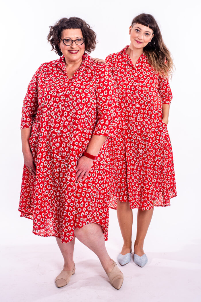 Aiya’le dress | Uniquely designed oversize dress - Floral print on a red background