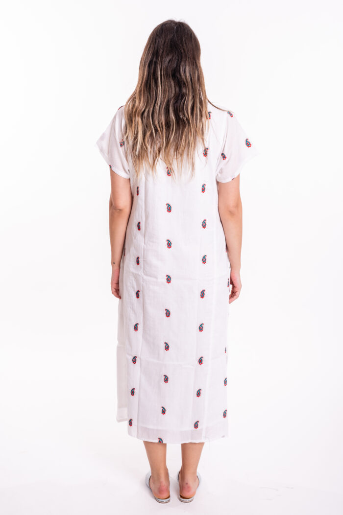 Jalabiya dress | Uniquely designed dress – White dress adorned with red and blue embroidery