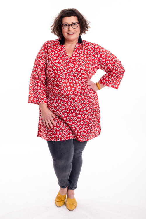 Joy tunic| Uniquely designen Tunic – Floral print on a red dress
