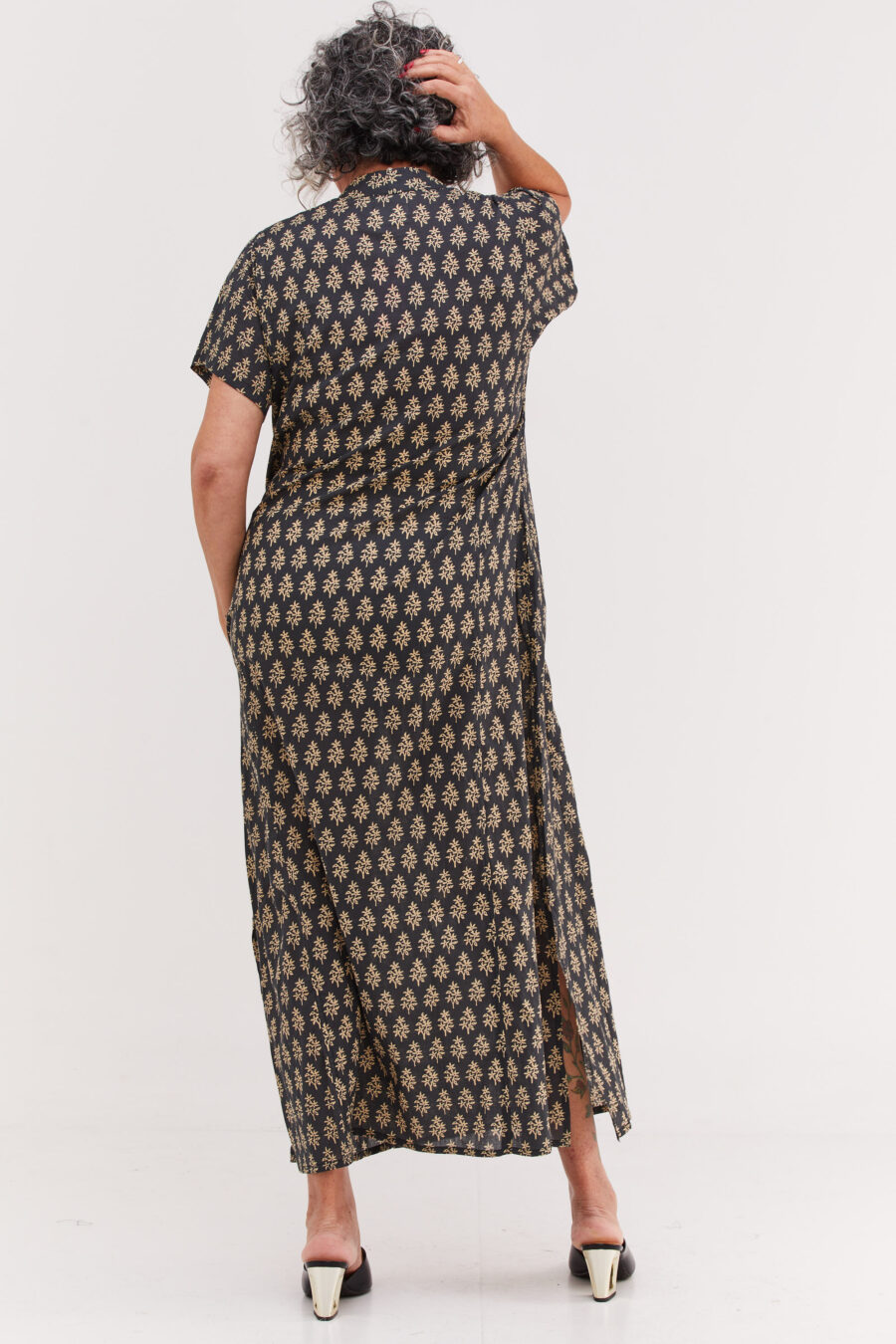 Jalabiya dress | Uniquely designed dress - Tokio print, black dress with cream colored oriental print by comfort zone boutique