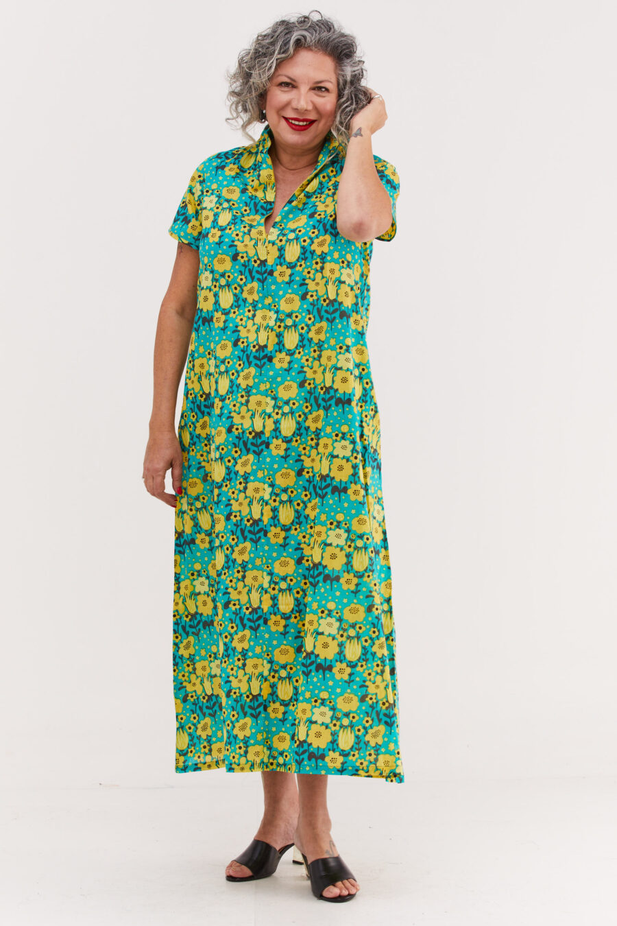 Maiko dress | Japanese dress with a unique high collar – Optimism print, tourquise dress with yellow flowers print by comfort zone boutique