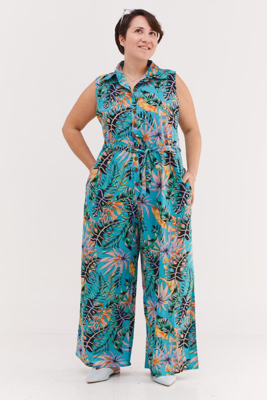 Oversized overall | Uniquely designed Overall – Tropical sunrise print, tourquise dress with tropical print in sunrise colours
