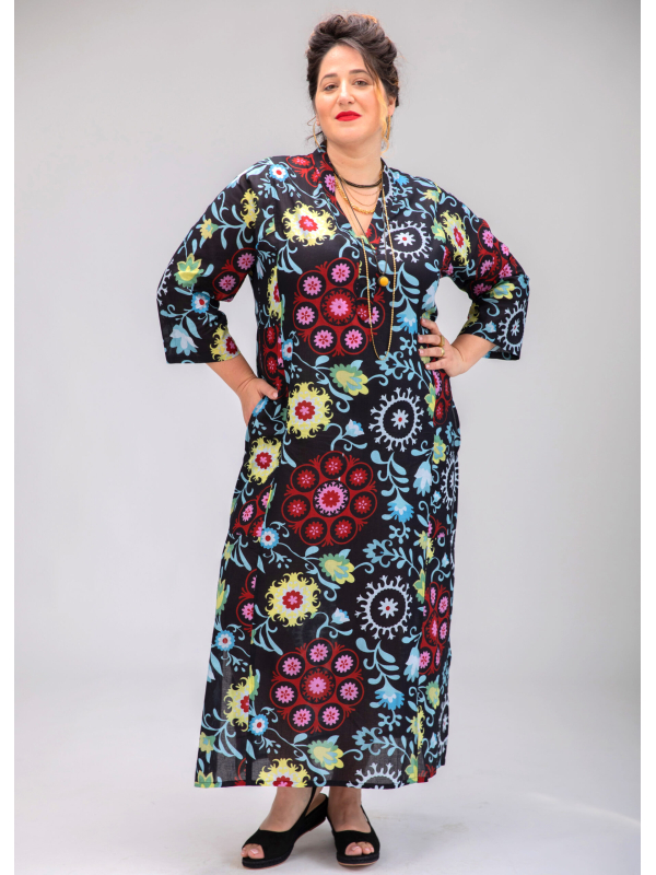 גלביה לנשים | גלבייה בעיצוב ייחודי - הדפס סוזאני כחול, שמלה בצבע כחול כהה עם הדפס מנדלות צבעוני