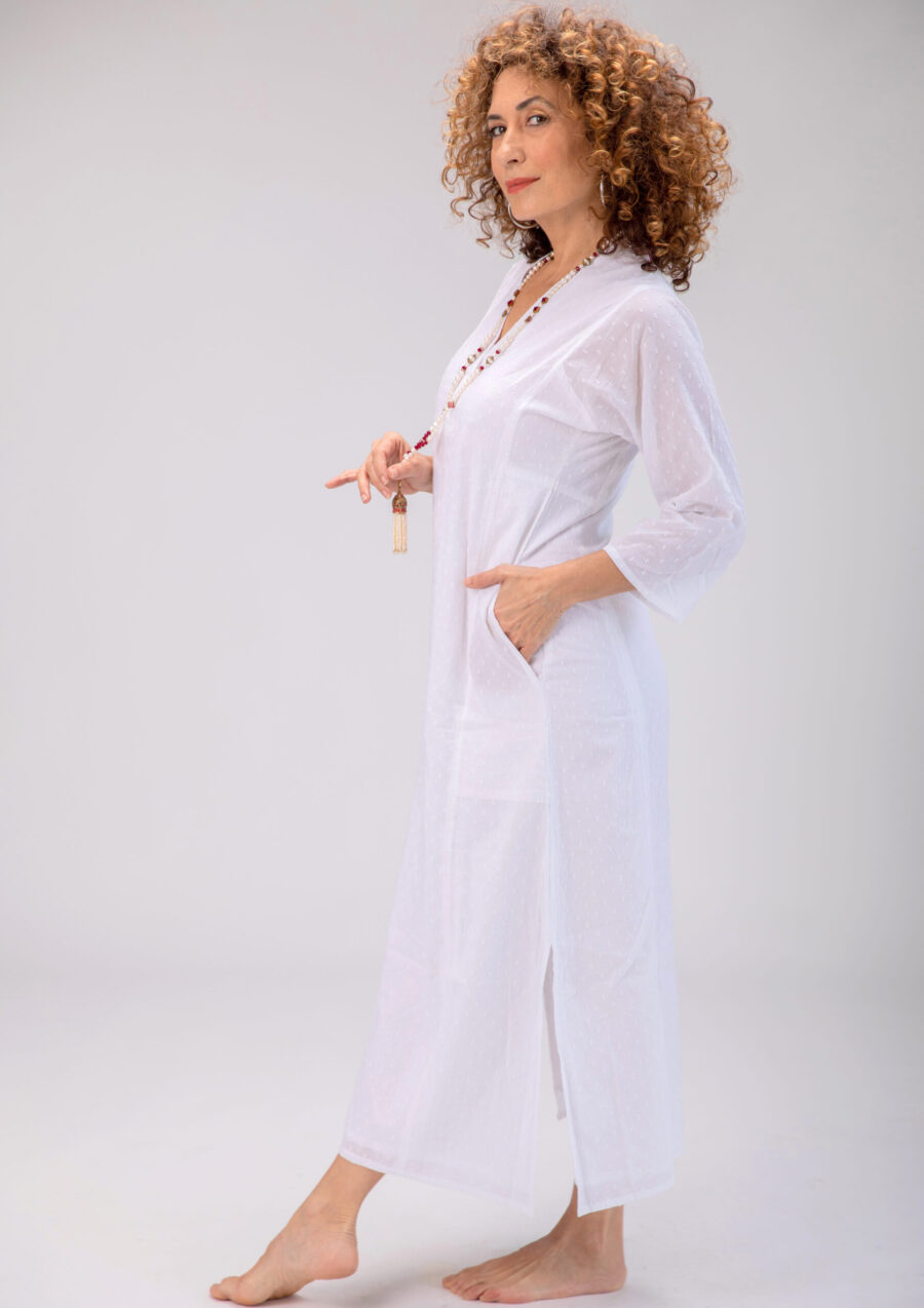 Jalabiya dress | Uniquely designed dress - White dress with lining, with textured white circles